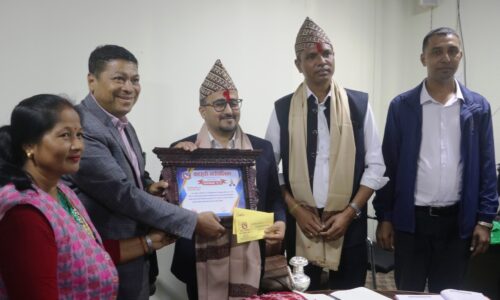 कटहरी गाउँपालिकामा नयाँ प्रमुख प्रशासकिय अधिकृत प्रमोद चौधरीले सम्हाले कार्यभार