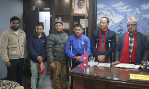 अपाङता भएका व्यक्तिलाई सवारीचालक अनुमतिपत्र दिन सर्वोच्चको परमादेश कार्यान्वयनको माग