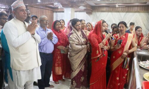 सीता प्राकट्य दिवसमा विराटनगरको रामजानकी मन्दिर झकिझकाउ, ‘सोहर’ गीतले झुम्यो माहोल