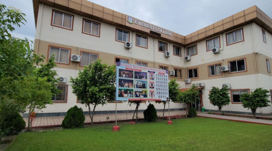 विराटनगरको एभरेष्ट कलेजमा जेठ ४ गते कक्षा ११ को प्रवेश परीक्षा, २१० जनाले मात्रै भर्ना पाउने